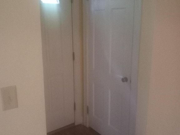 5th image of 528 N Maple Ave