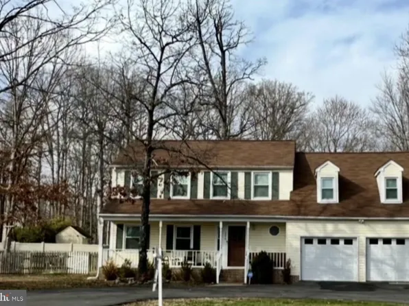 386 Ferry Rd, Fredericksburg, VA 22405