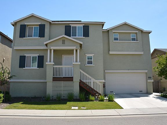 2nd image of 1418 Battlement Dr