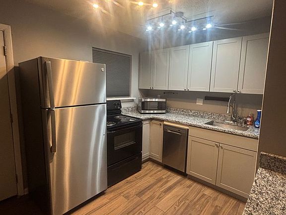 3rd image of 4933 Cotton Row NW