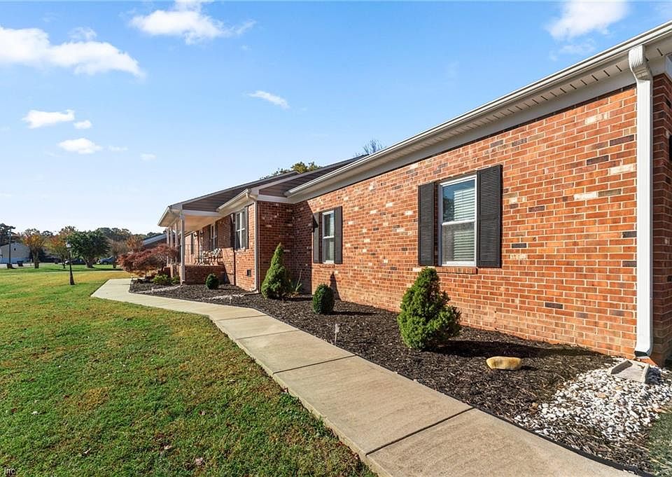 309 Moonefield Dr, Smithfield, VA 23430 Zillow