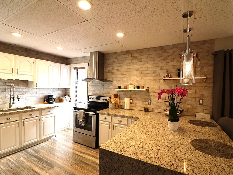 4792 Woodspring Dr NE — Photo 14