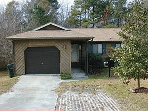 1st image of 196 Ashley Dr
