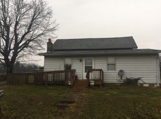 8825 Porter Run Rd, Roseville, OH 43777