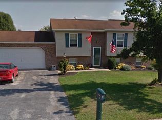 19 Cypress Point Rd, Felton, PA 17322