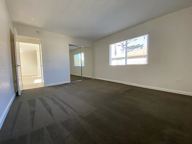 Lake View Terrace — Photo 11