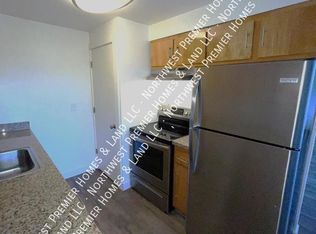 9546 Silverdale Loop Rd NW APT 1, Silverdale, WA 98383