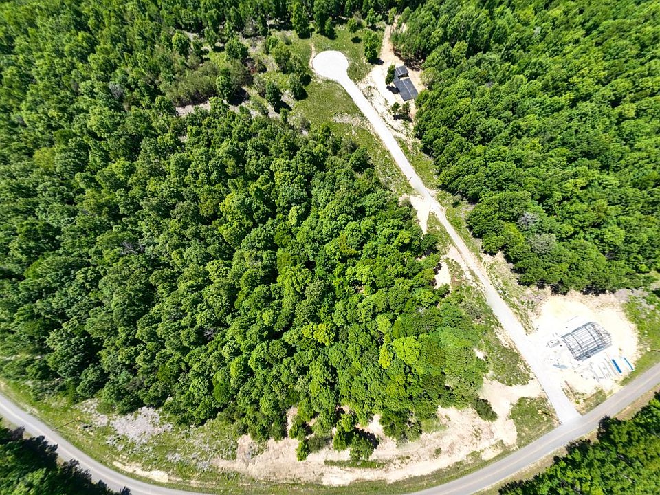 1st image of 321 Ridgetop Rd
