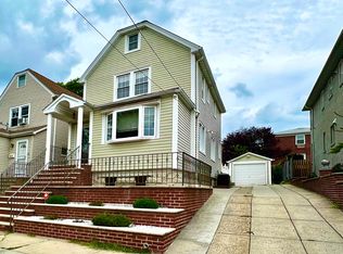 14539 19th Ave, Whitestone, NY 11357