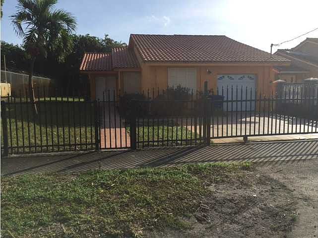 1st image of 3030 NW 208th Ter