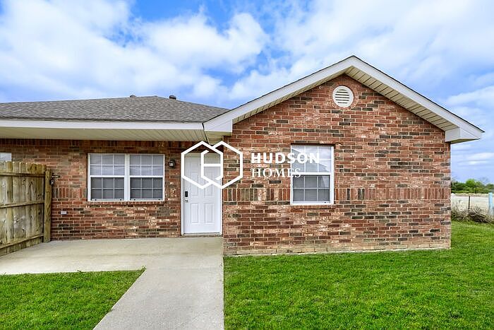 1st image of 204 Paschall Blvd APT D4