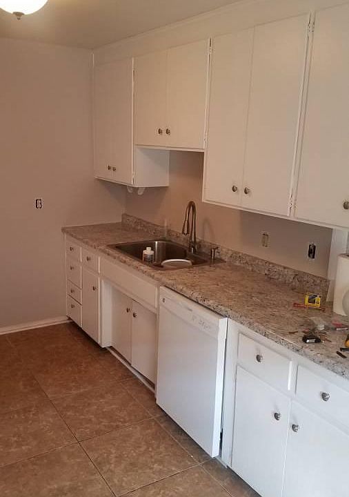 1st image of 4042 28th Ave S