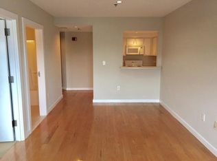 530 Commonwealth Ave #7E, Boston, MA 02215