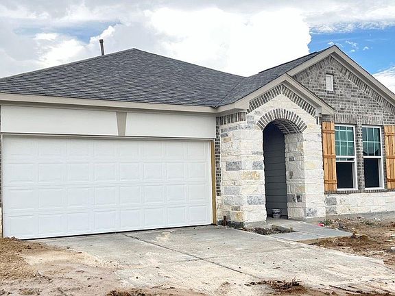 Construction progress - 31511 Willows Bracken Court