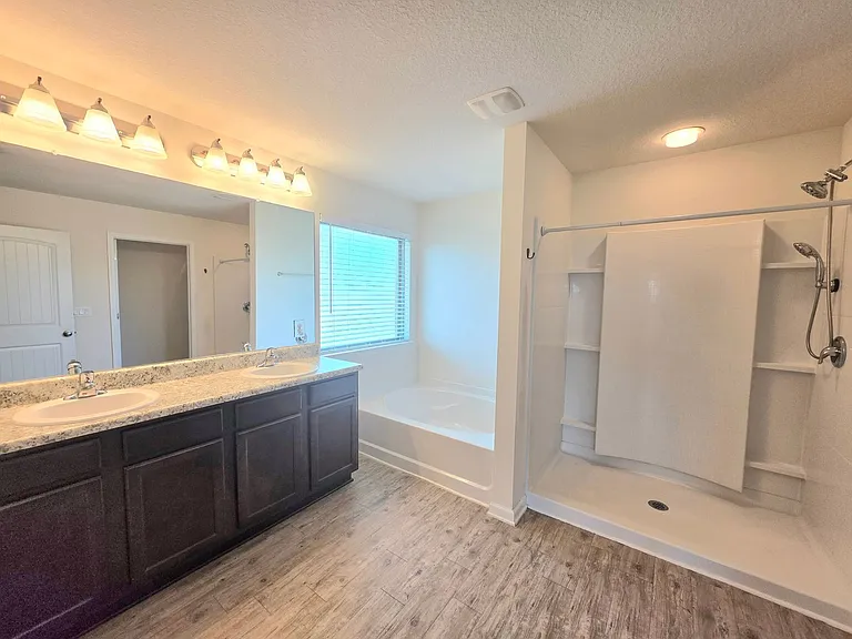 4719 Perception Cir — Photo 8
