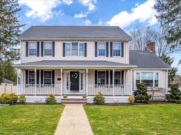 11 Elm St, Norwood, MA 02062