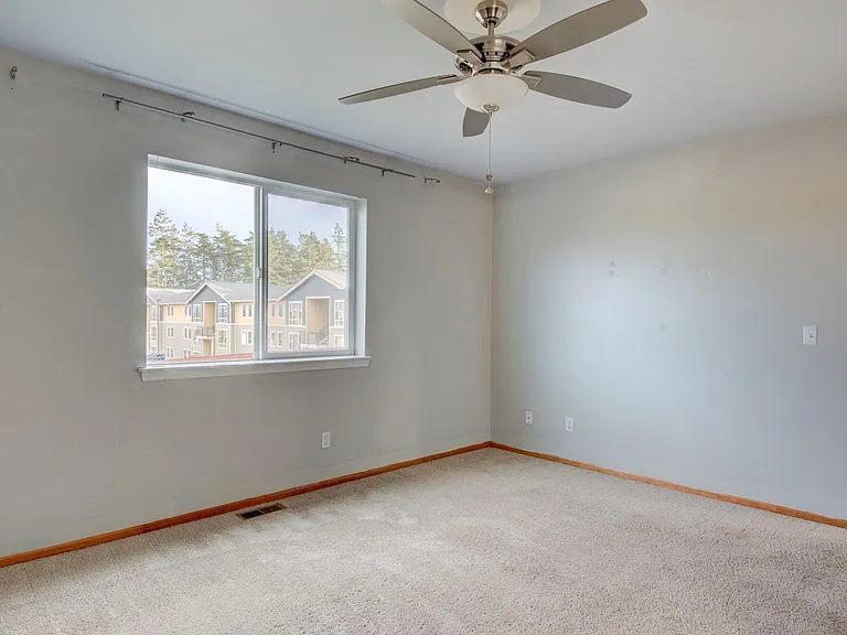 1443 SW Stremler Dr — Photo 19
