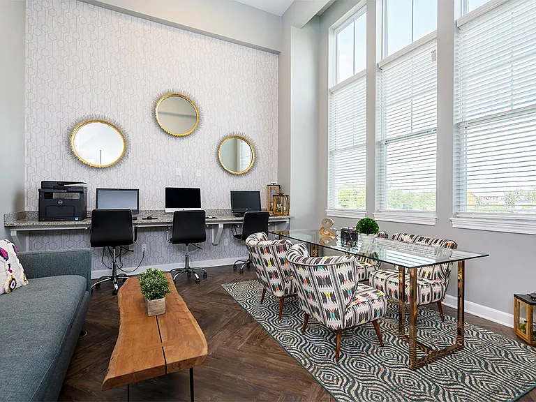 The Retreat Apartments — Photo 6
