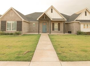 1302 N 14th St, Wolfforth, TX 79382