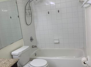 9095 SW 20th St, Hollywood, FL 33025