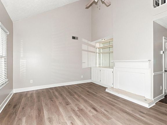 4th image of 1749 Bridgestone Cir