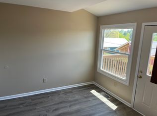 341 Emma Rd APT 8, Asheville, NC 28806