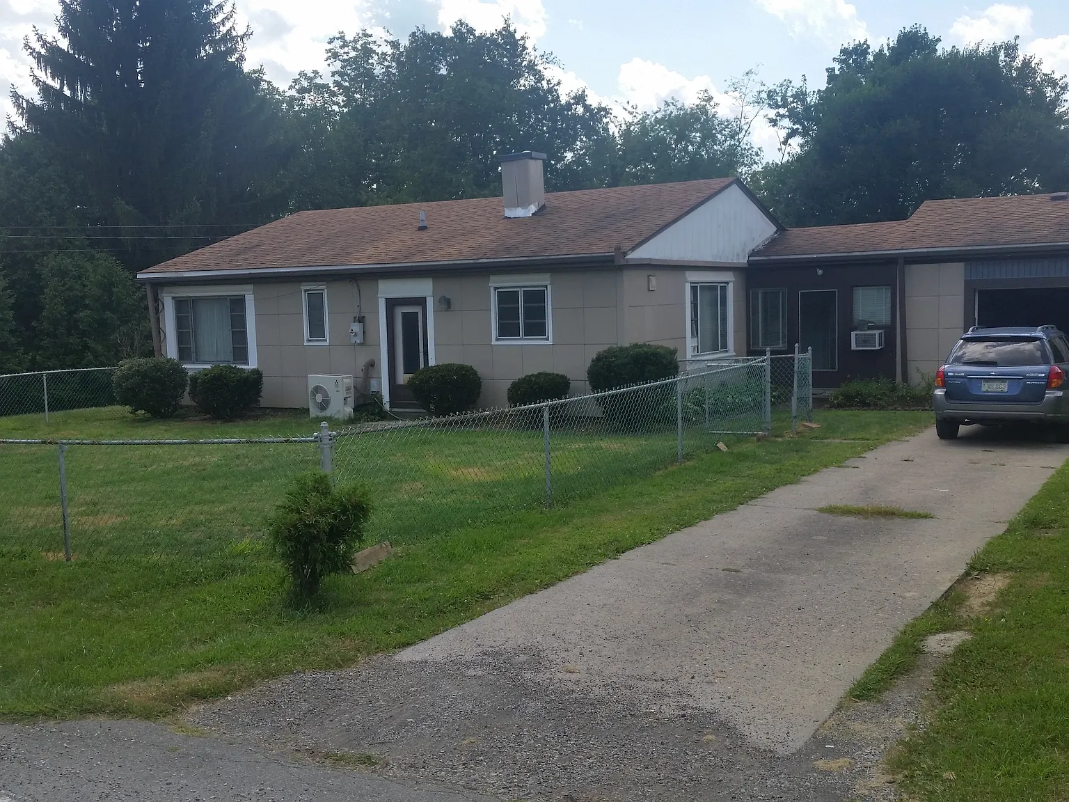 2 bed, 1000 sqft, $1,250 — Photo 4