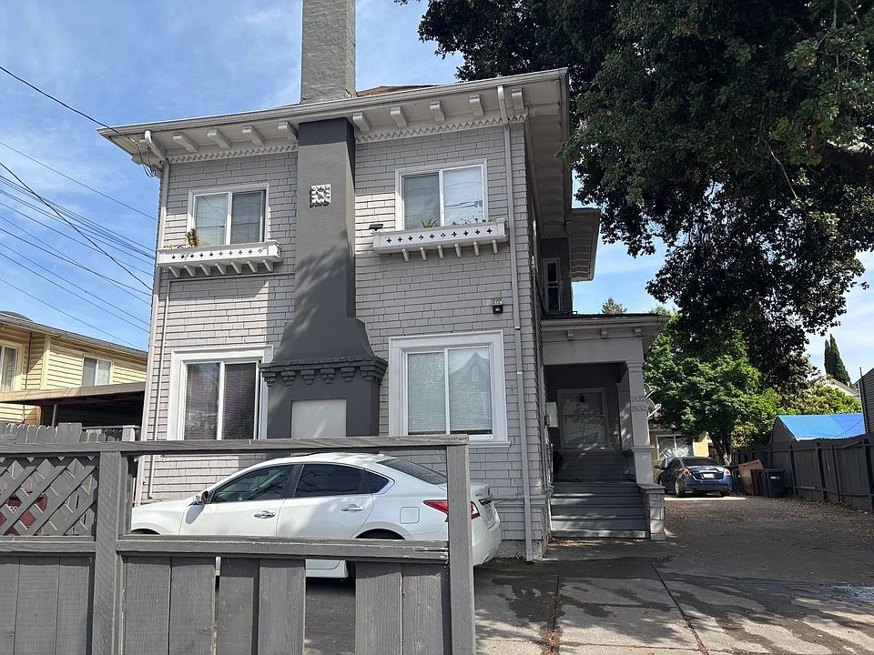 2nd image of 1832 Fruitvale Ave #6