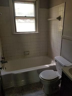 2nd image of 731 Echles St