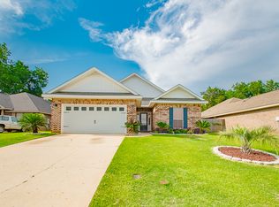 9930 Thresher Ct, Mobile, AL 36695