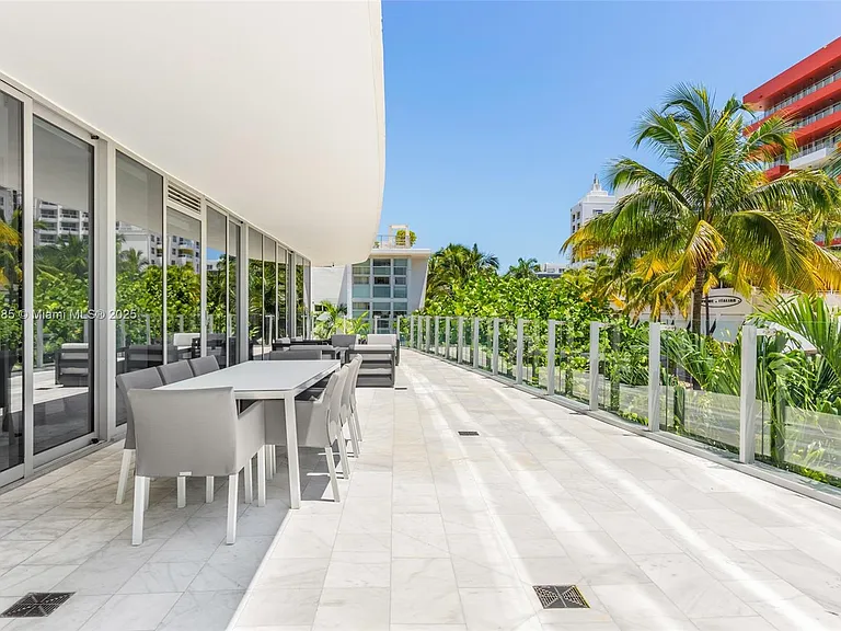 1 Collins Ave #207 — Photo 33