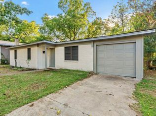 149 29th St NW, Paris, TX 75460