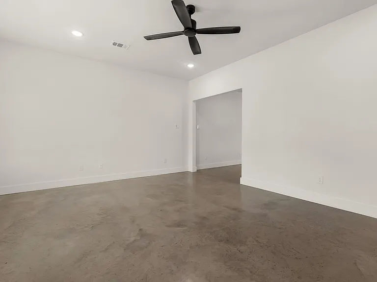 3006 Alpha Wolf Ct — Photo 13