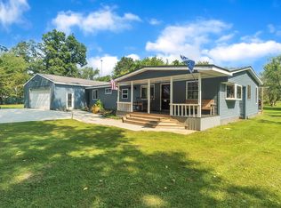 379 Bullis Rd, Gregory, MI 48137