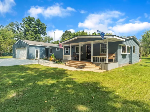 379 Bullis Rd, Gregory, MI 48137