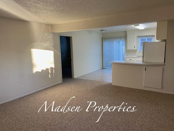 3rd image of 180 E 1st Ave #5