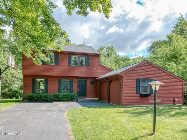 611 Top Ridge Drive, Albany, NY 12203