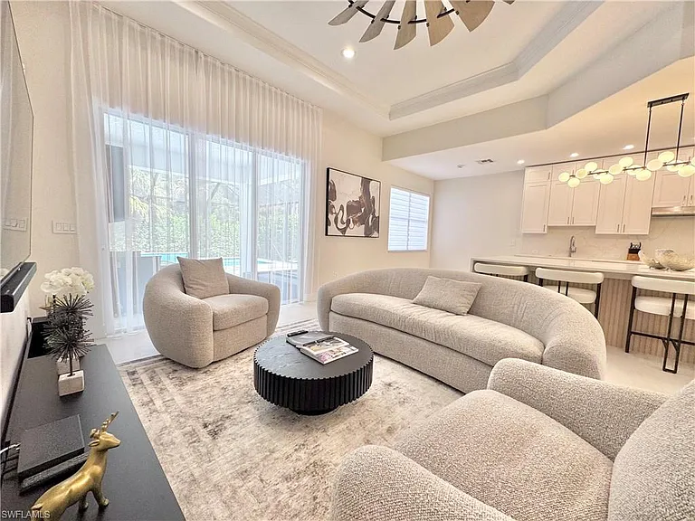 12667 Biscayne Ct — Photo 26