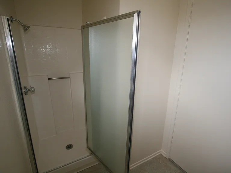 3637 Clarington Ave #202 — Photo 43