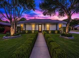 8633 Baumgarten Dr, Dallas, TX 75228