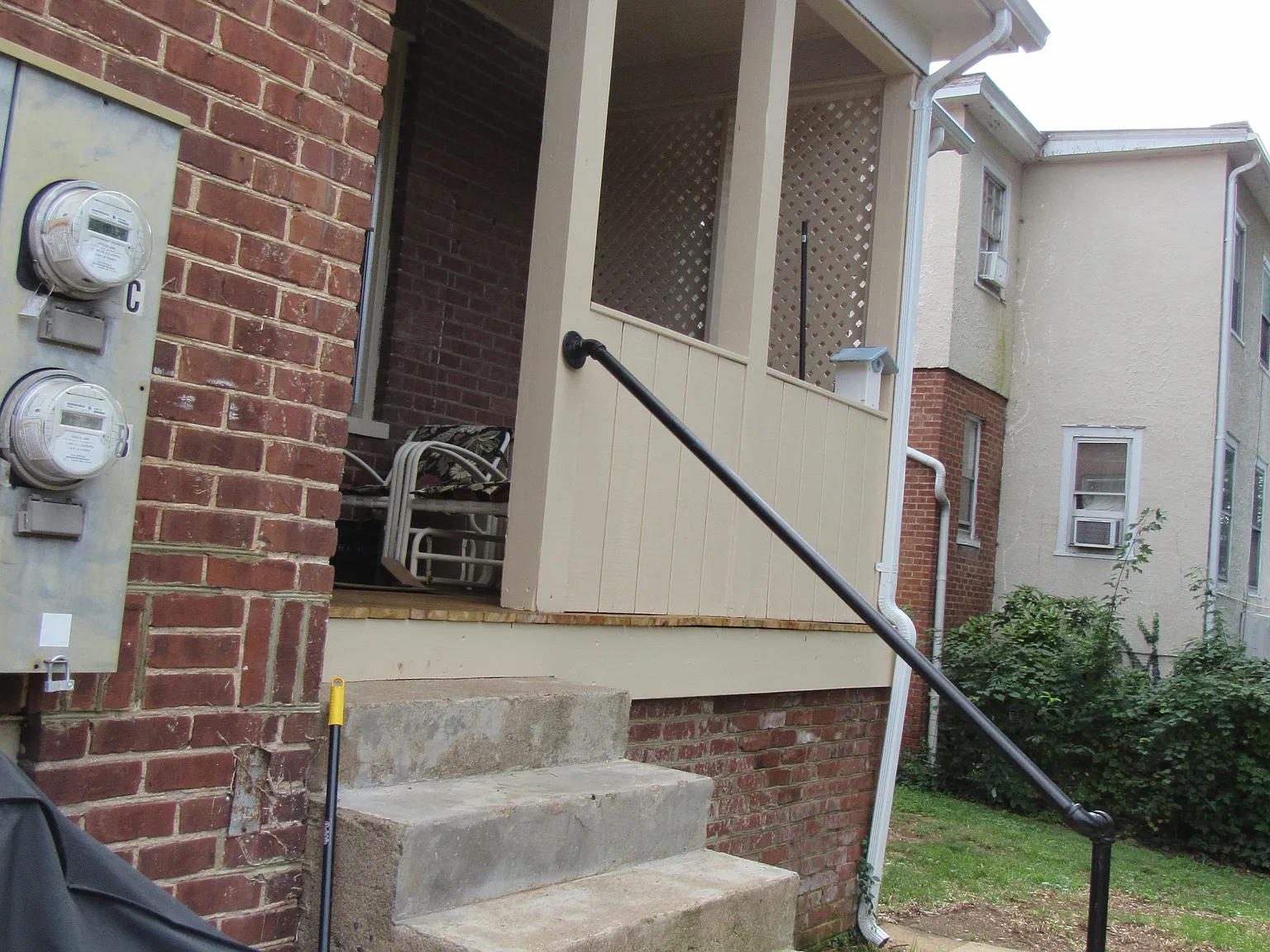 2 bed, 1.0 bath, 1322 sqft, $1,490 — Photo 4