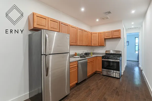 Rented by Pinn Realty | media 1