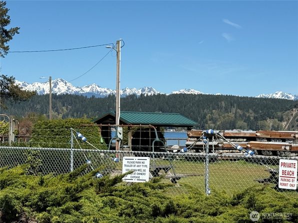 147 NE Snowcap Drive, Belfair, WA 98528