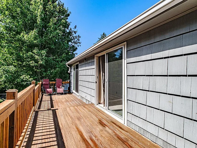 169 Holm Ave — Photo 49