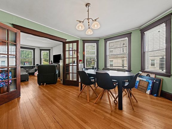 5th image of 119 Eliot St #1
