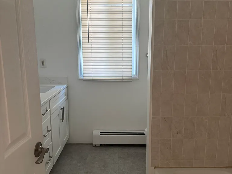Davison Plz — Photo 19