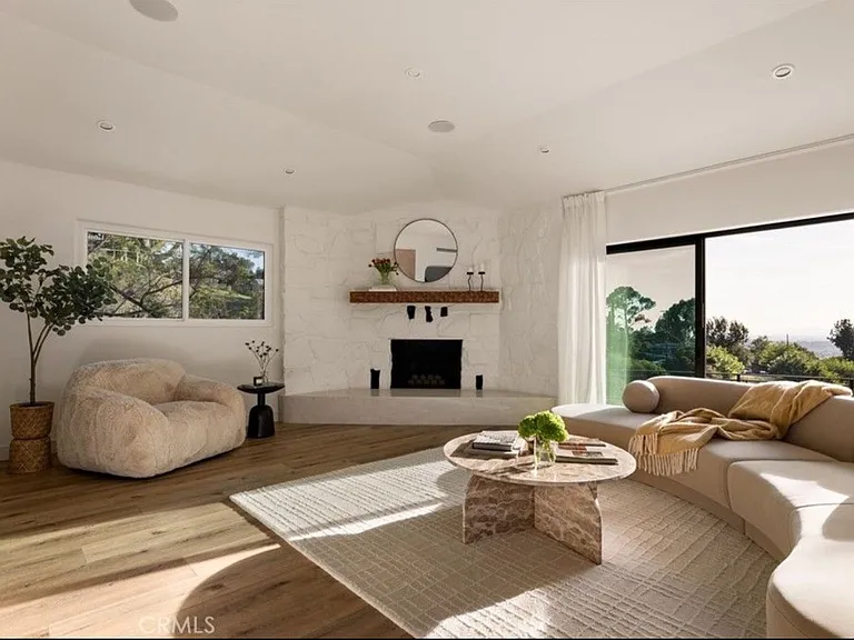 11111 Tujunga Canyon Blvd — Photo 31