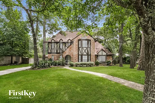 24106 Creekview Dr Photo 1