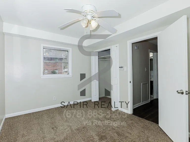 639 Skipper Dr NW — Photo 10
