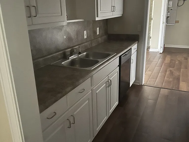 4531 Milgen Rd — Photo 1